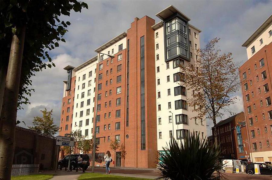 609 College Central, College Avenue, Belfast, BT1 6BD