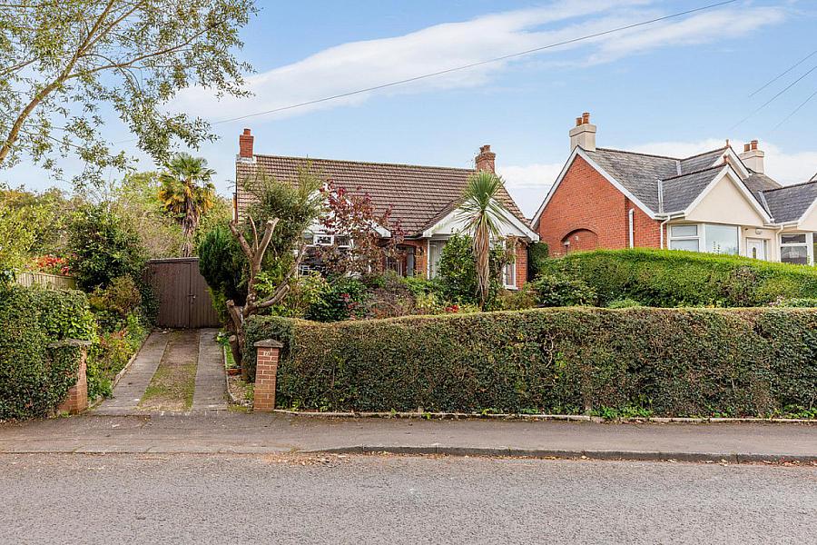 9 Kingsway Park, Belfast, BT5 7EU