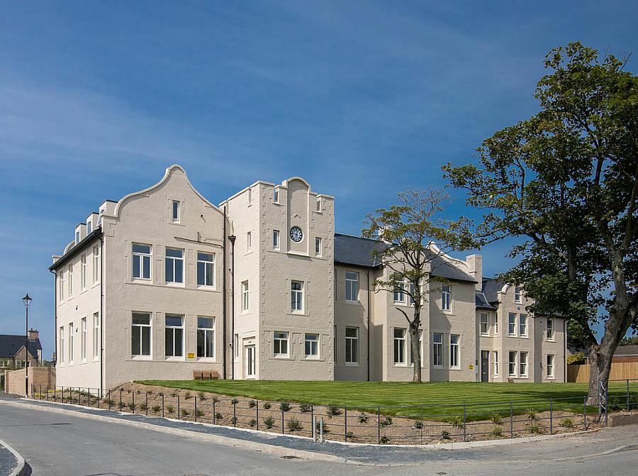 Apartment 4 Crosby House, 35 College Green, college avenue, bangor, BT20 5HJ