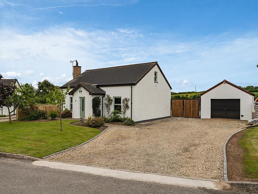 2 Hazelwood Glen, comber, newtownards, BT23 6AU