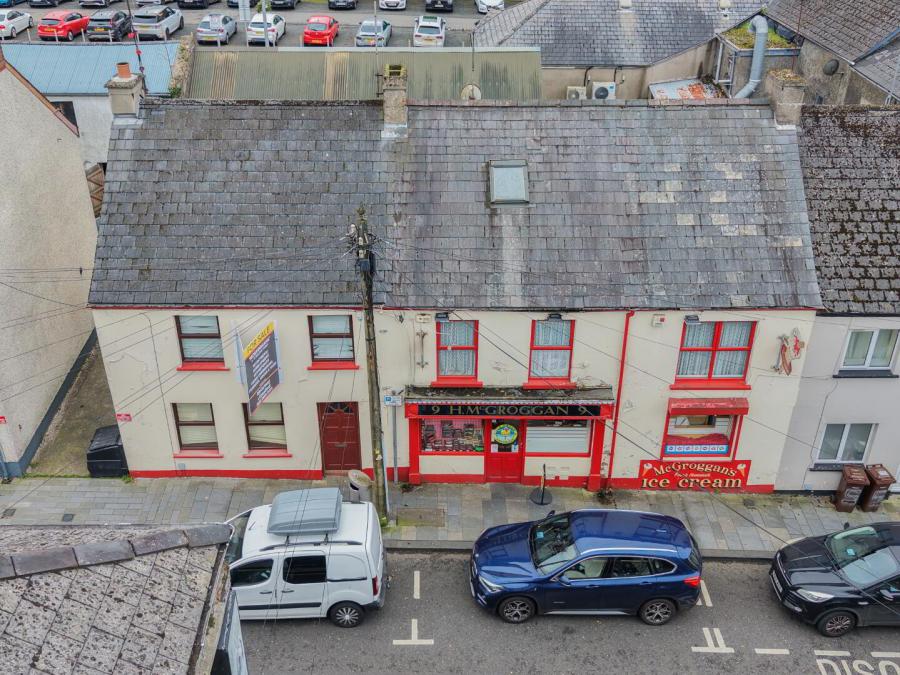 McGroggans, 7-11 William Street, Ballymena, BT43 6AW