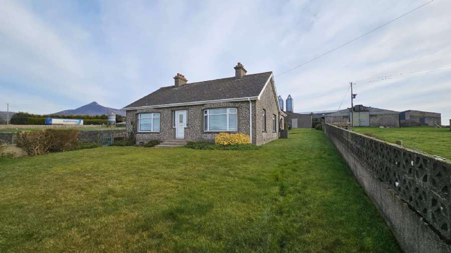 112 Carrigenagh Road, kilkeel, BT34 4QB