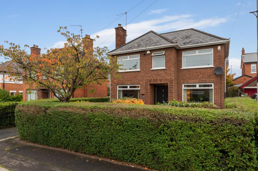 10 Fortwilliam Drive, Belfast, County Antrim, BT15 4EB