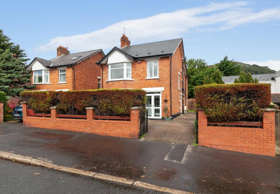 77 North Circular Road, Belfast, County Antrim, BT15 5FE