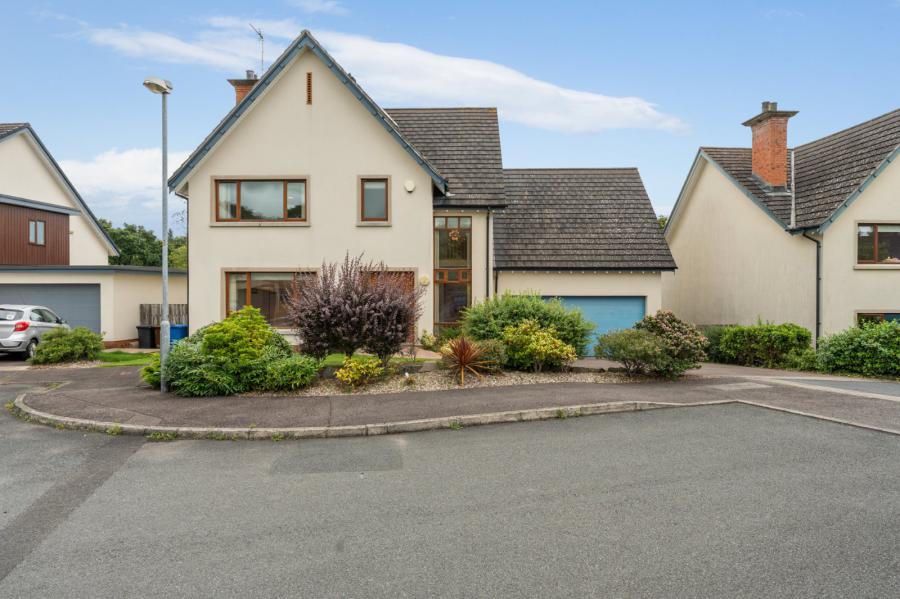 17 Helensview Park, Newtownards, County Down, BT23 4NY
