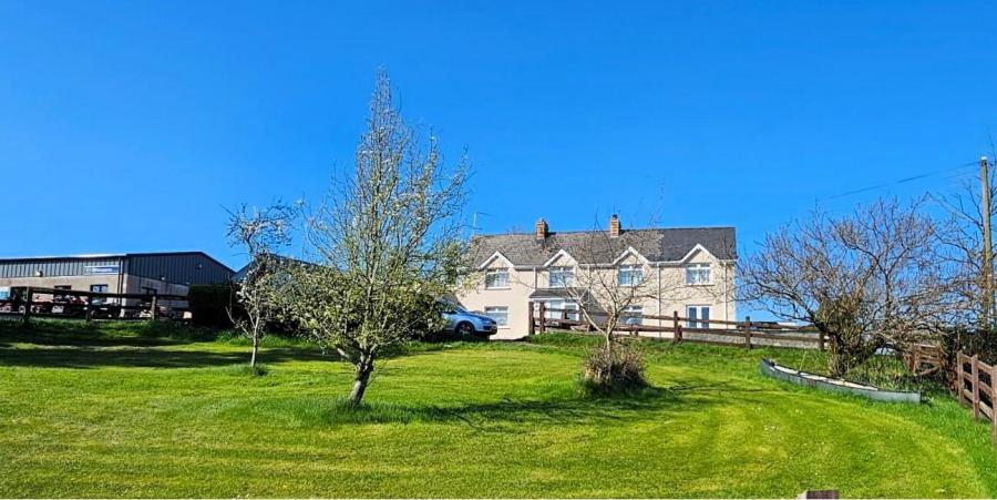 170 Clones Road, newtownbutler, BT92 6FH