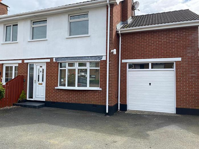 41 Millbrook Drive, Ballynahinch, BT24 8HQ