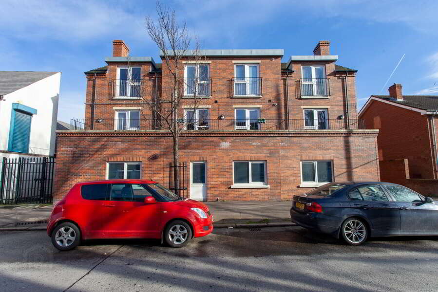 Apartment 3 62A Templemore Avenue, Albertbridge Road / Newtownards Road, Belfast, BT5 4FT