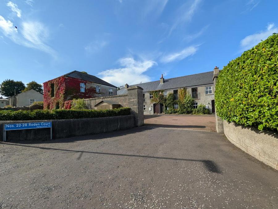 26 Roden Court, Bryansford, Newcastle, BT33 0RE