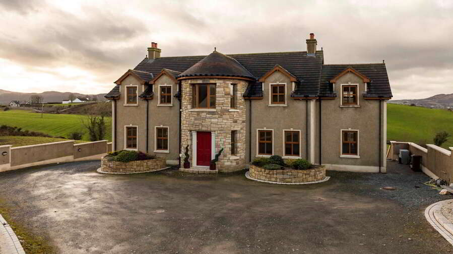 8 Carrogs Lane, Lower Carrogs Road, Newry, BT34 2TY