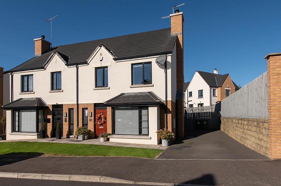 83 Bishops Green, Banbridge, BT32 4FB