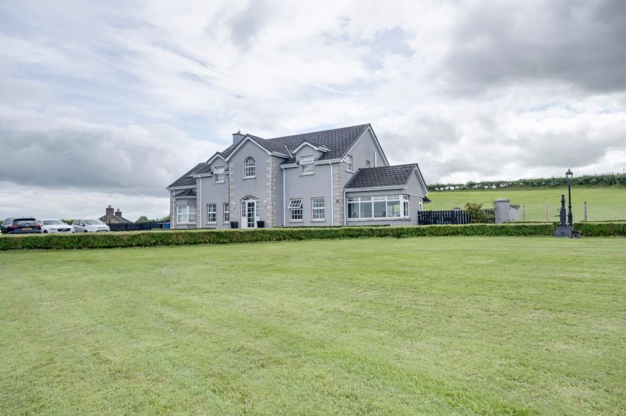 8 Sersons Road, magherafelt, BT45 