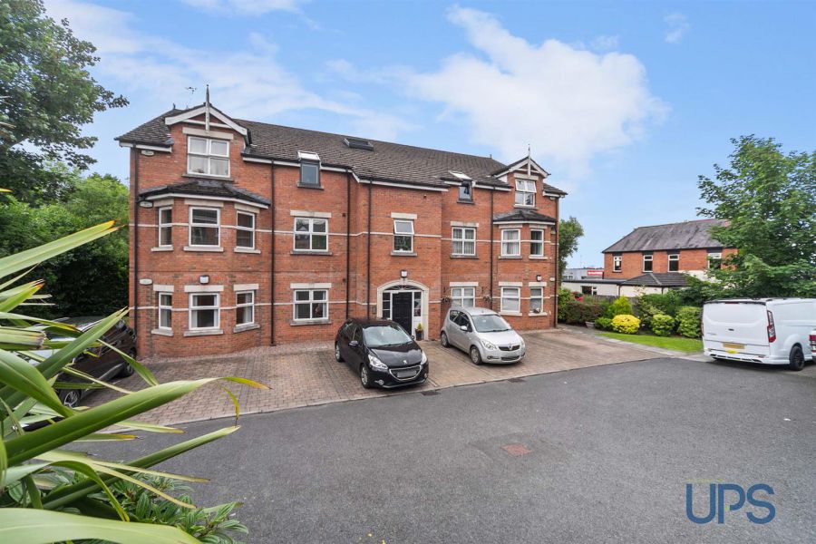 APT1, 1d Fruithill Pk, andersonstown road, BT11 8GH