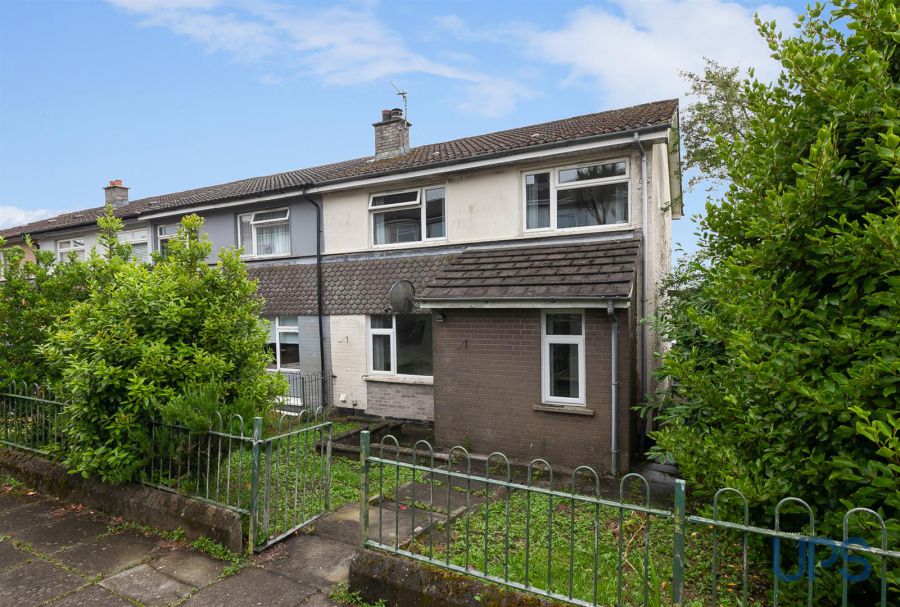 12 Glenmeen Close, hannahstown, BT17 0PA