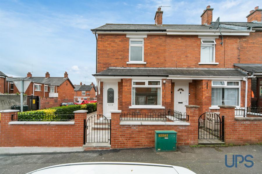 52 Clowney Street, belfast, BT12 7LZ