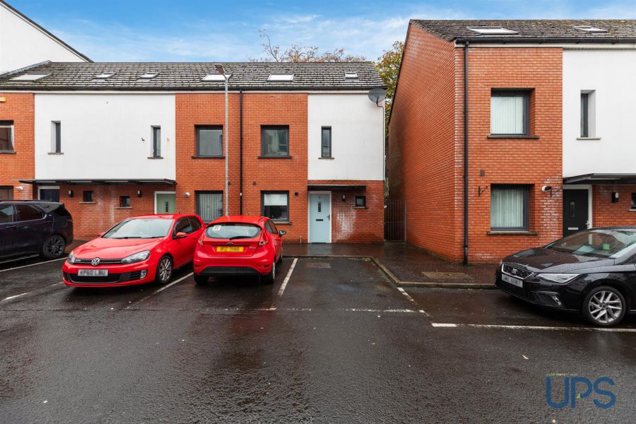 8 Ross Mill Avenue, West Belfast, Falls Road, BT13 2QH