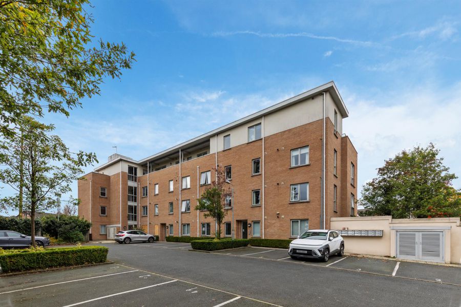 Apt 15 1A Mayfield Square, West Belfast, Blacks Road, BT10 0QR