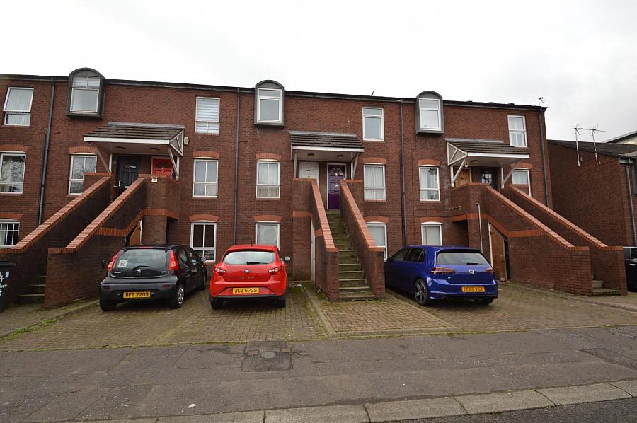 52 Salisbury Court, Dublin Road, Belfast, BT7 1DD