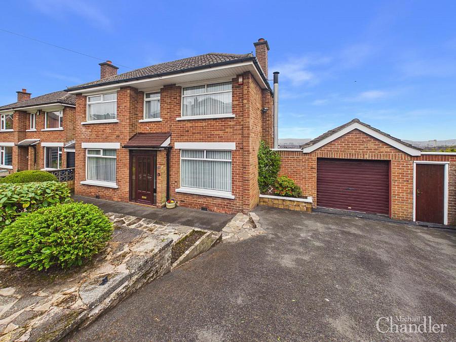 24 Casaeldona Rise, Castlereagh, Belfast, BT6 9RA