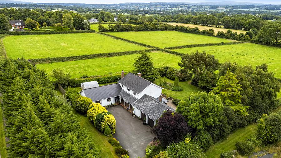 Dwelling And Annex At 7 Loughanmore Road, dunadry, BT41 2QP