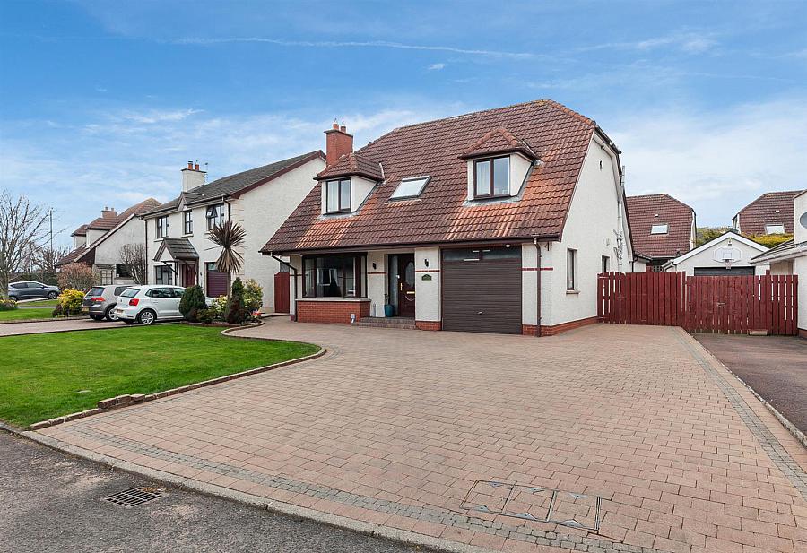 42 Brackenridge Green, carrickfergus, BT38 8FP