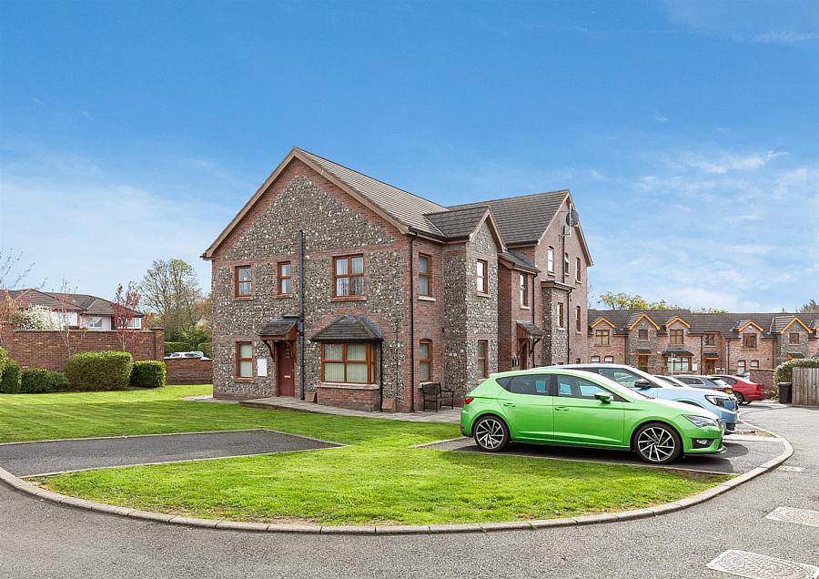 4 Lismore Court, Jordanstown, BT37 0AF