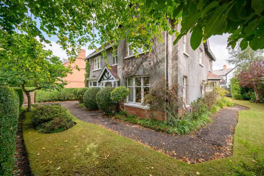 22 Myrtlefield Park, Malone, Belfast, BT9 6NE