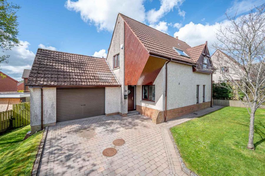 31 Greer Park Heights, Newtownbreda, Belfast, BT8 7YG