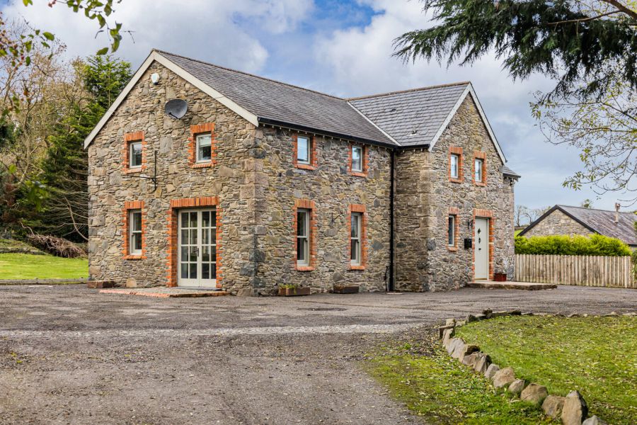 12 Coily Hill Road, Killyleagh, Downpatrick, BT30 9ST