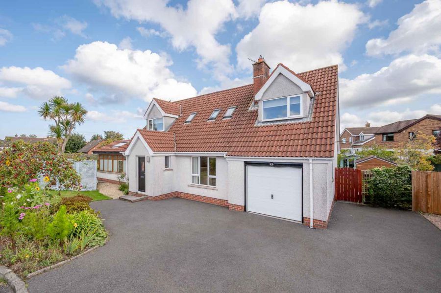 19 Tadworth, Bangor, BT19 7WD