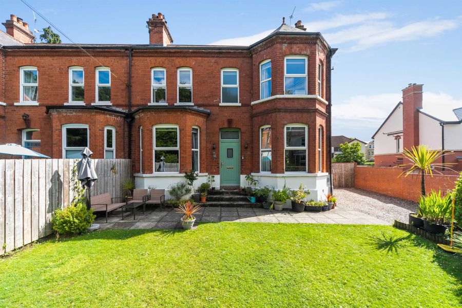 23 Glenburn Park, cavehill, belfast, BT14 6TF
