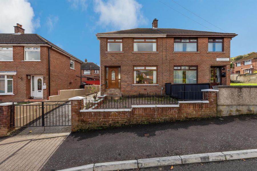 3 Wolfhill Drive, Ligoniel, Belfast, BT14 8NS