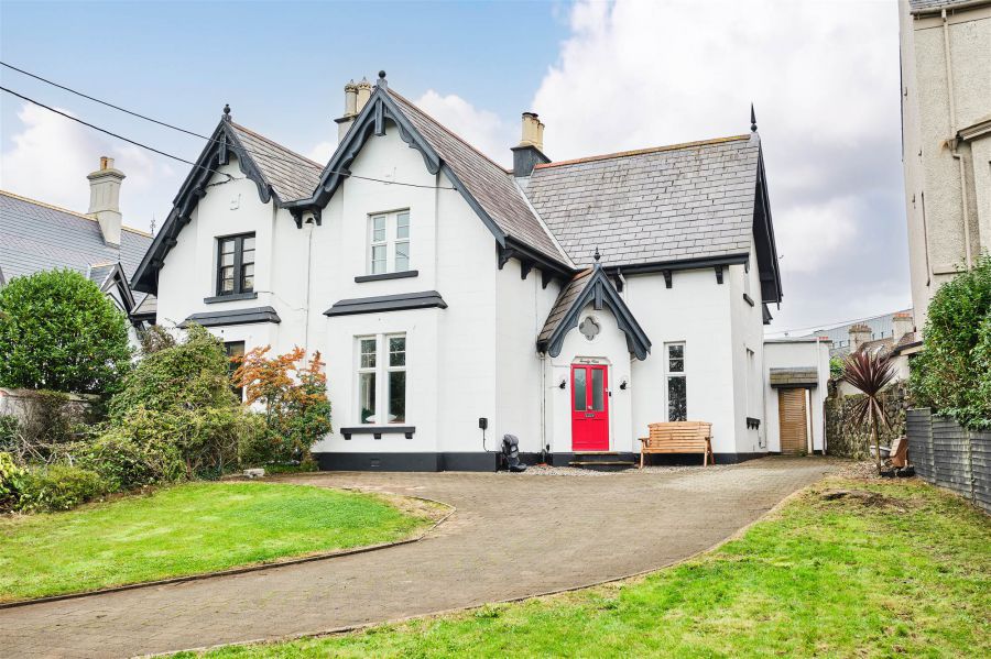 29 Millburn Road, Coleraine, BT52 1QT