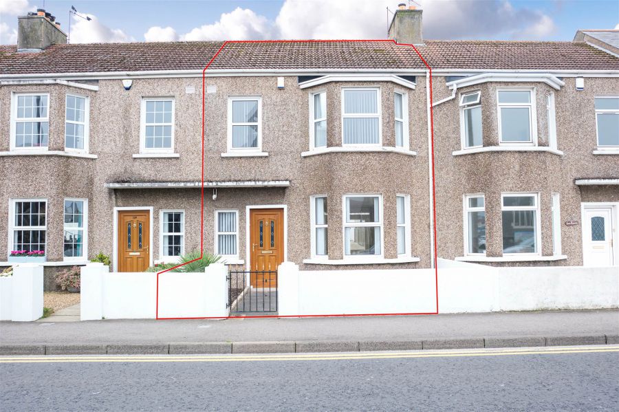 128 Causeway Street, Portrush, BT56 8JE