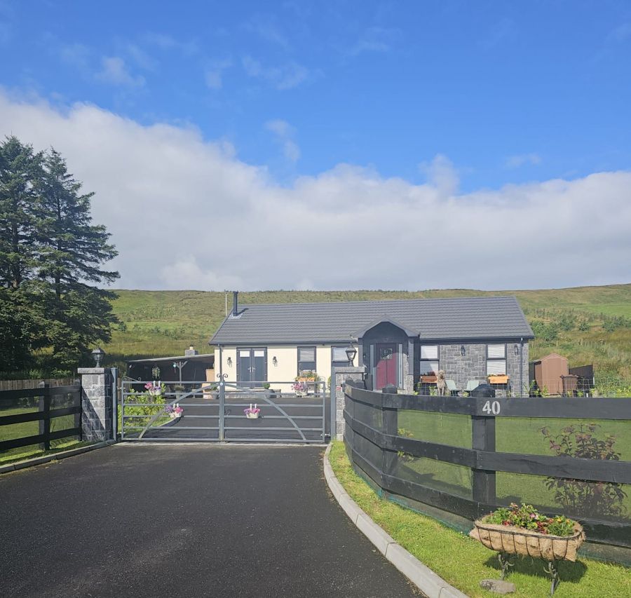 40 Old Cushendun Road, Newtown Crommelin, Ballymena, BT43 6RJ