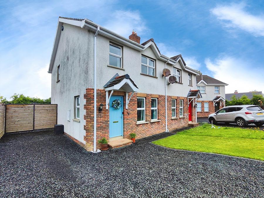 72 Knockbracken Court, coleraine, BT52 1WS