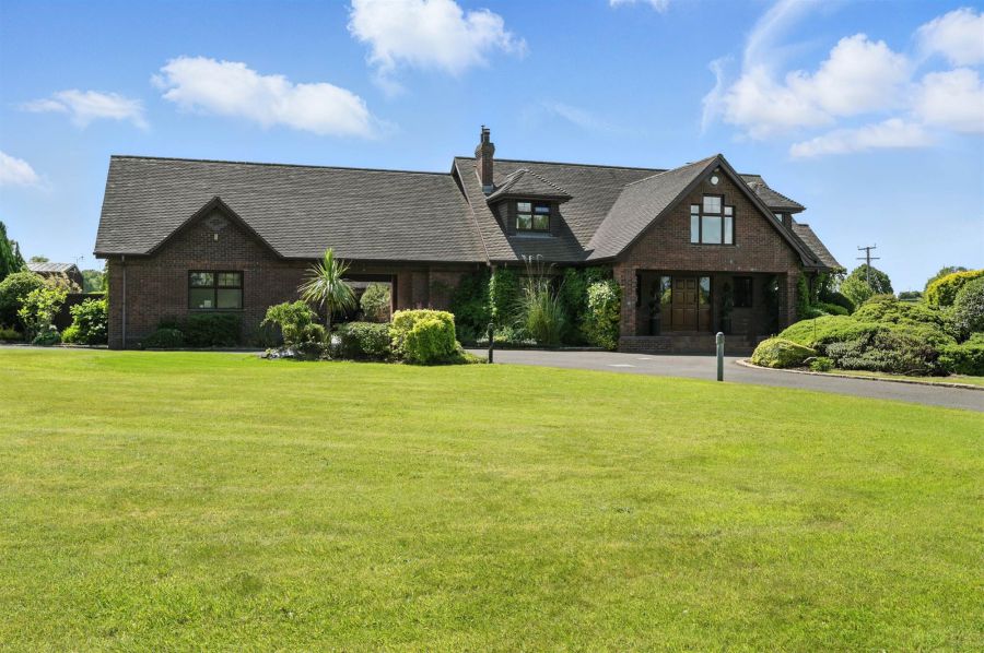 47 Seven Mile Straight, dunadry, templepatrick, BT41 4SW