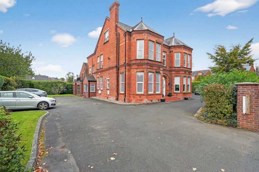 7 Brooklands Court, 1 Annadale Avenue, Belfast, BT7 3TH
