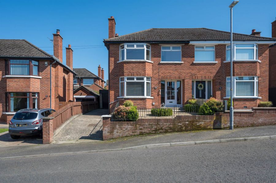 23 Glenview Gardens, Castlereagh, Belfast, BT5 7LY