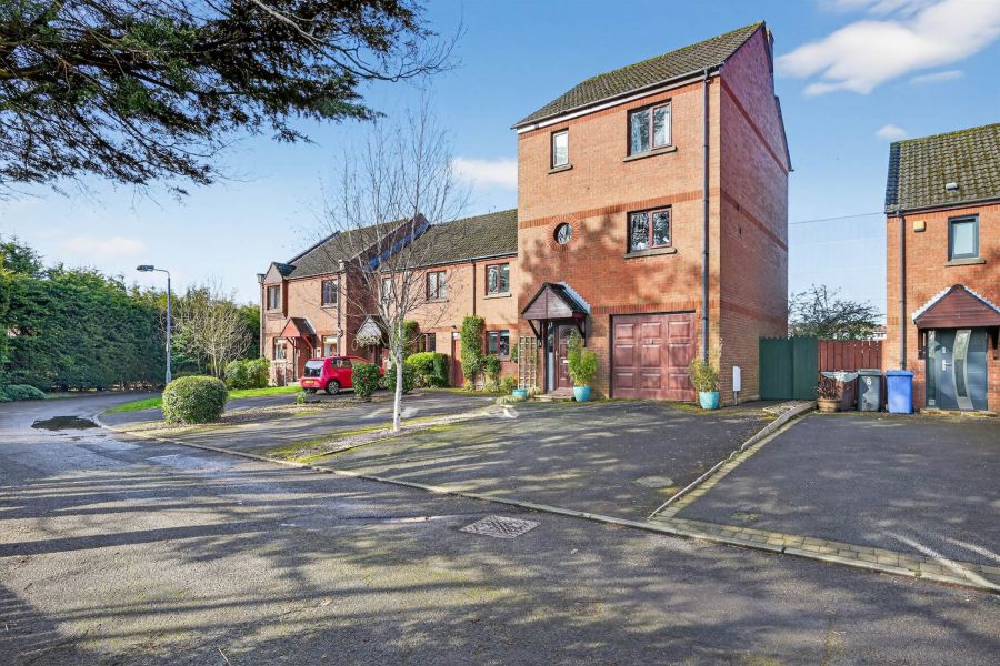 5 The Village Green, Cregagh, Belfast, BT6 9FF