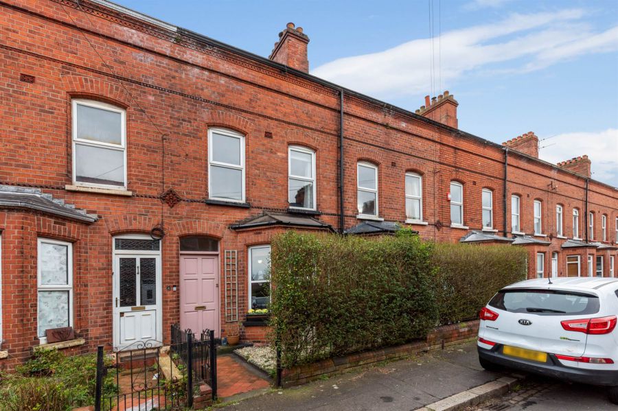 15 Bathgate Drive, Off Belmont Road, Belfast, BT4 2BA