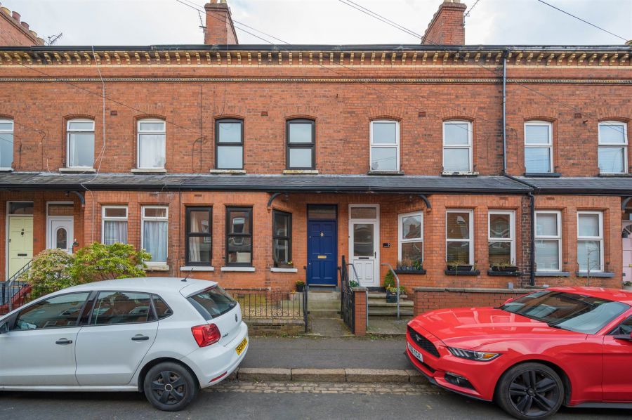 11 Ferguson Drive, belmont, belfast, BT4 2AZ