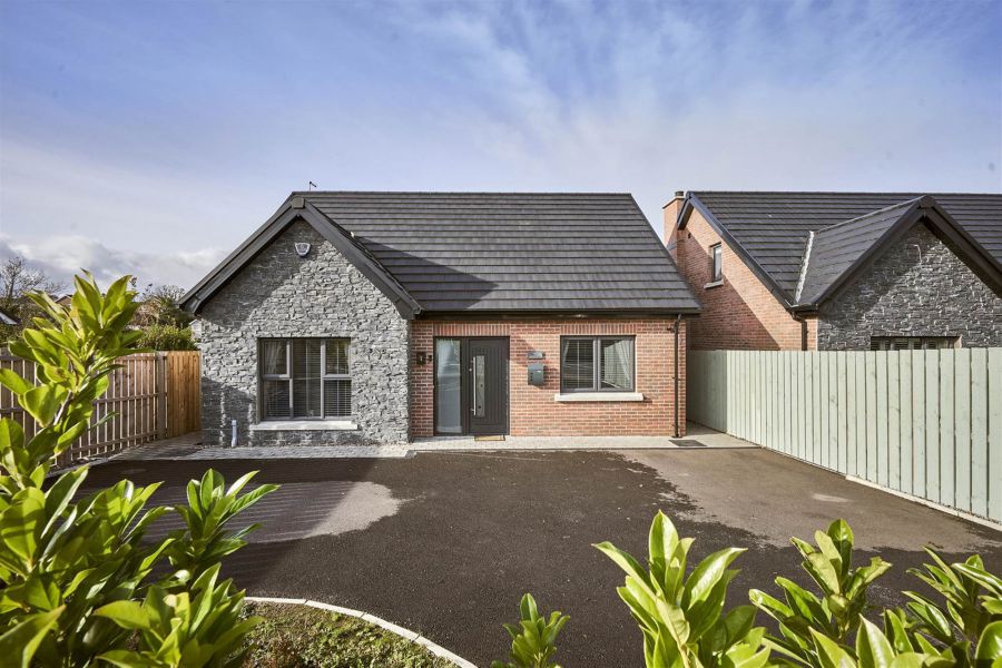 78A Newtownards Road, Bangor, BT20 4HR