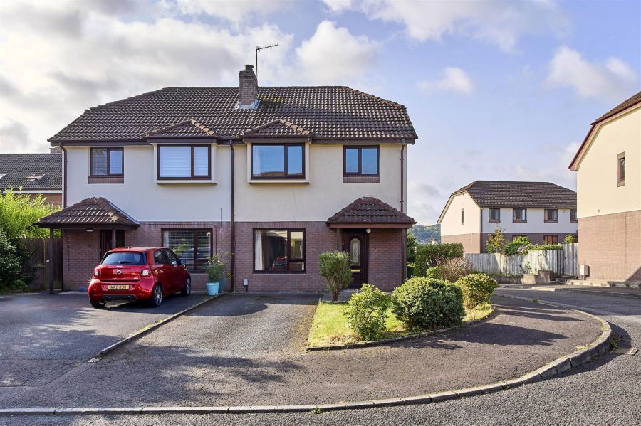 3 Thornhill Grove, Knock, Belfast, BT5 7BN