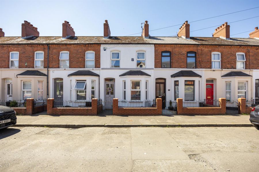 13 Belmont Avenue West, belmont, belfast, BT4 3DG