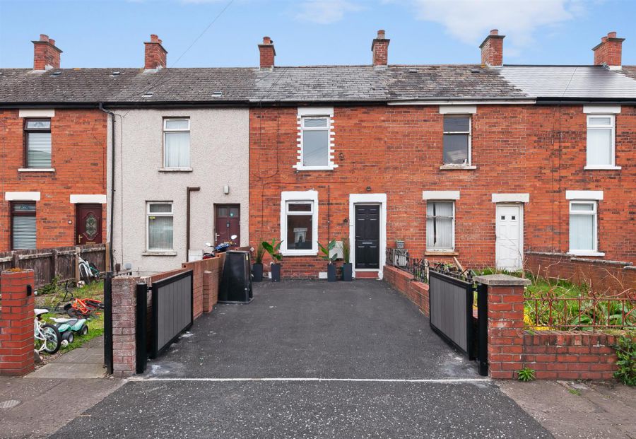 35 Parkgate Crescent, Sydenham, Belfast, BT4 1EU