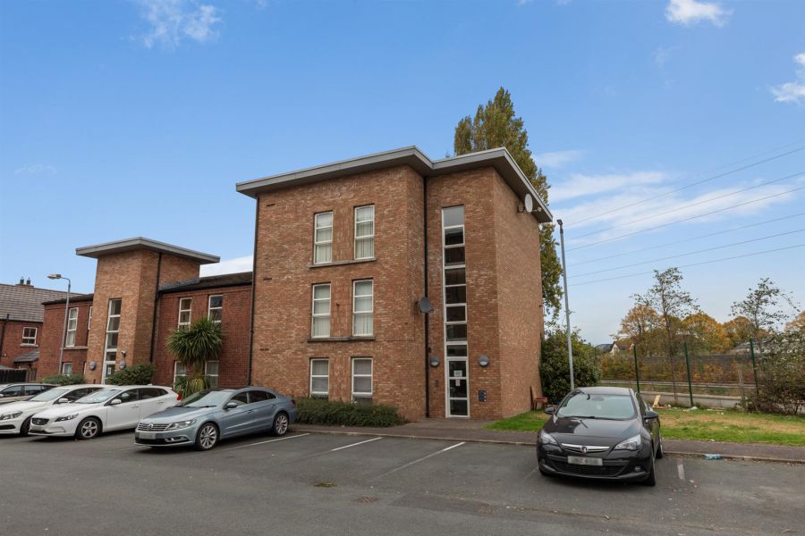 Apt 1, 3 Lewis Mews, Sydenham, Belfast, BT4 1FY