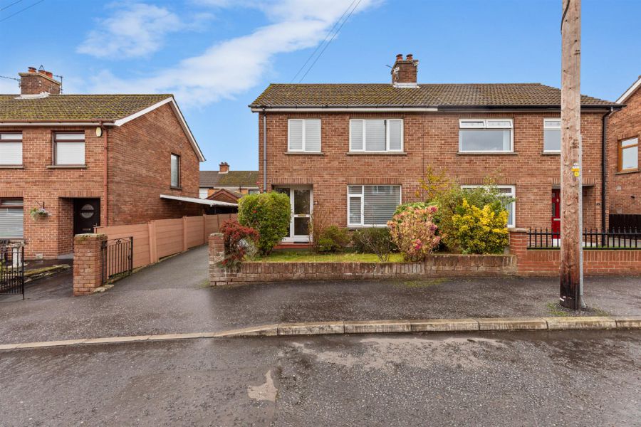 11 Ardvarna Crescent, Belmont, Belfast, BT4 2GJ