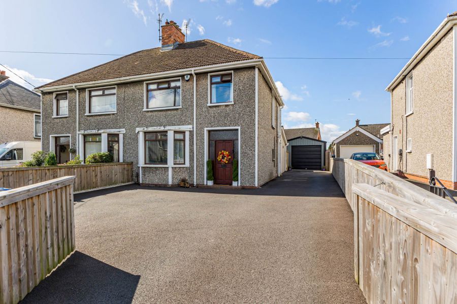 27 Causeway End Road, Lisburn City, Lisburn, BT28 1UB