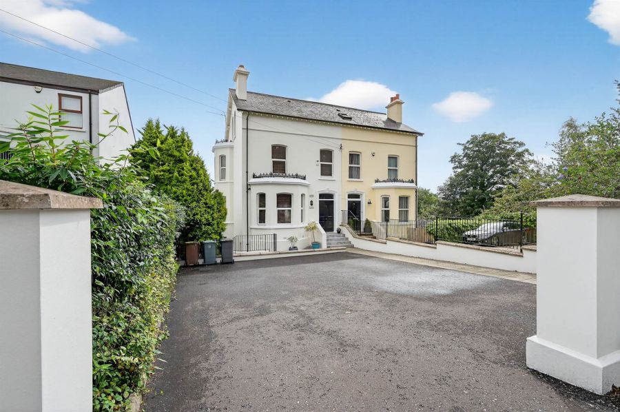 117 Hillsborough Road, Lisburn City, Lisburn, BT28 1JX